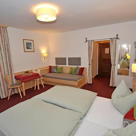 Tonnerhof 3*